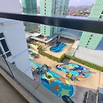 Ksl D\'Esplanade Residence 4 Bedrooms Dinosaur Water Park View High Floor Free Wifi Ksl City Mall Johor Bahru By Gdragon Homestay