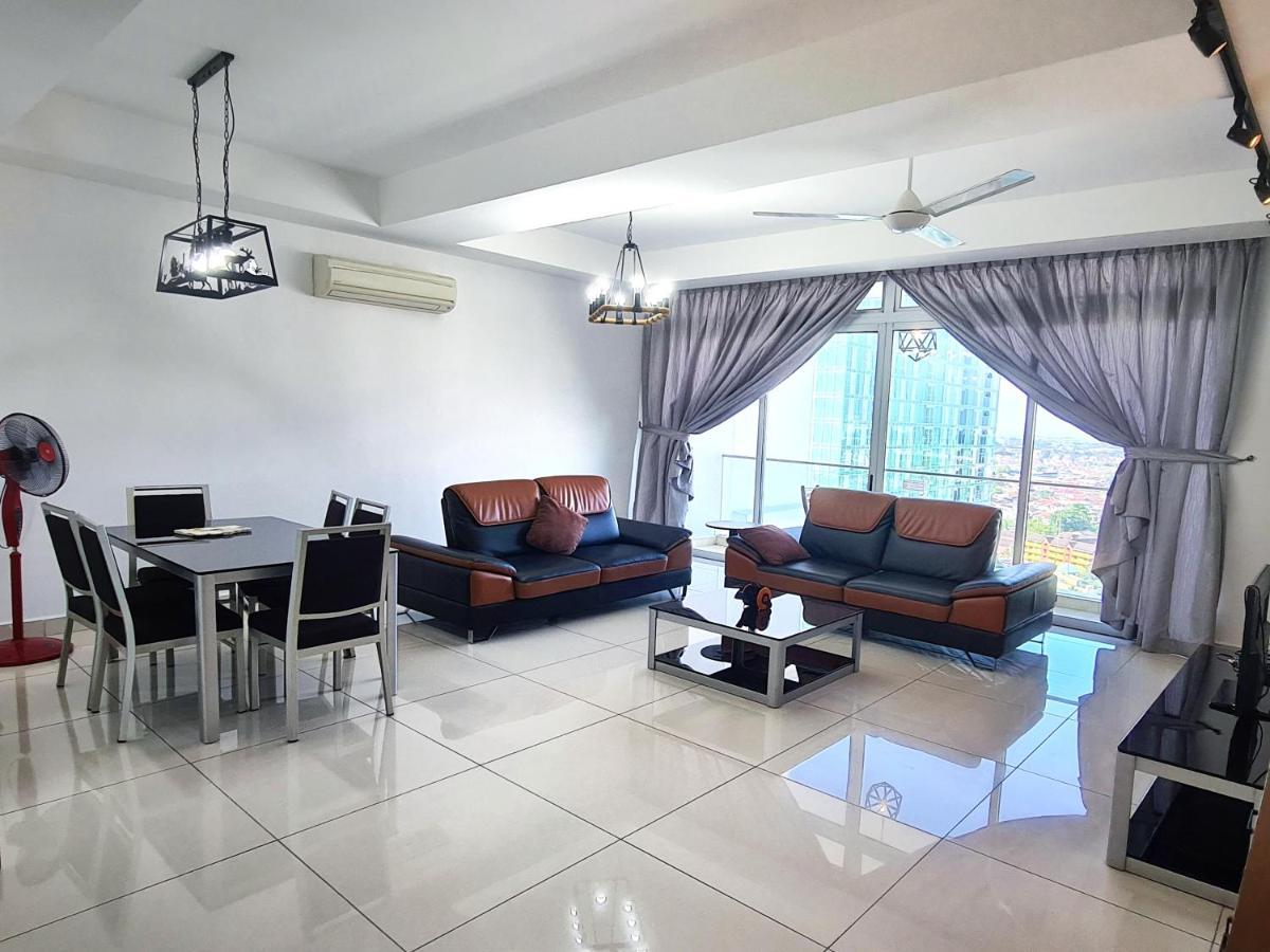 Ksl D'esplanade 4 Bedrooms Dinosaur Water Park View High Floor Free Wifi Ksl City Mall By Gdragon Homestay Johor Bahru