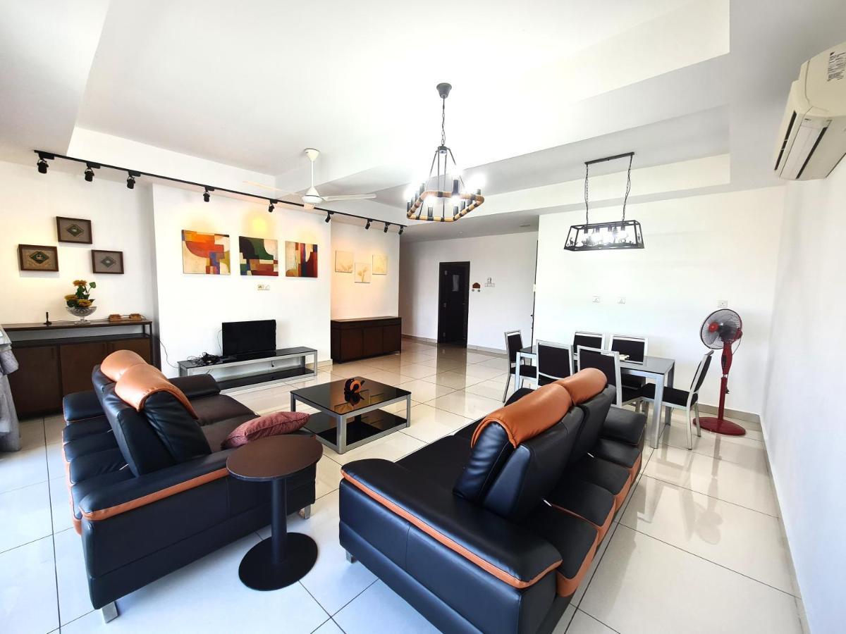Ksl D'esplanade 4 Bedrooms Dinosaur Water Park View High Floor Free Wifi Ksl City Mall By Gdragon Homestay Apartemen *