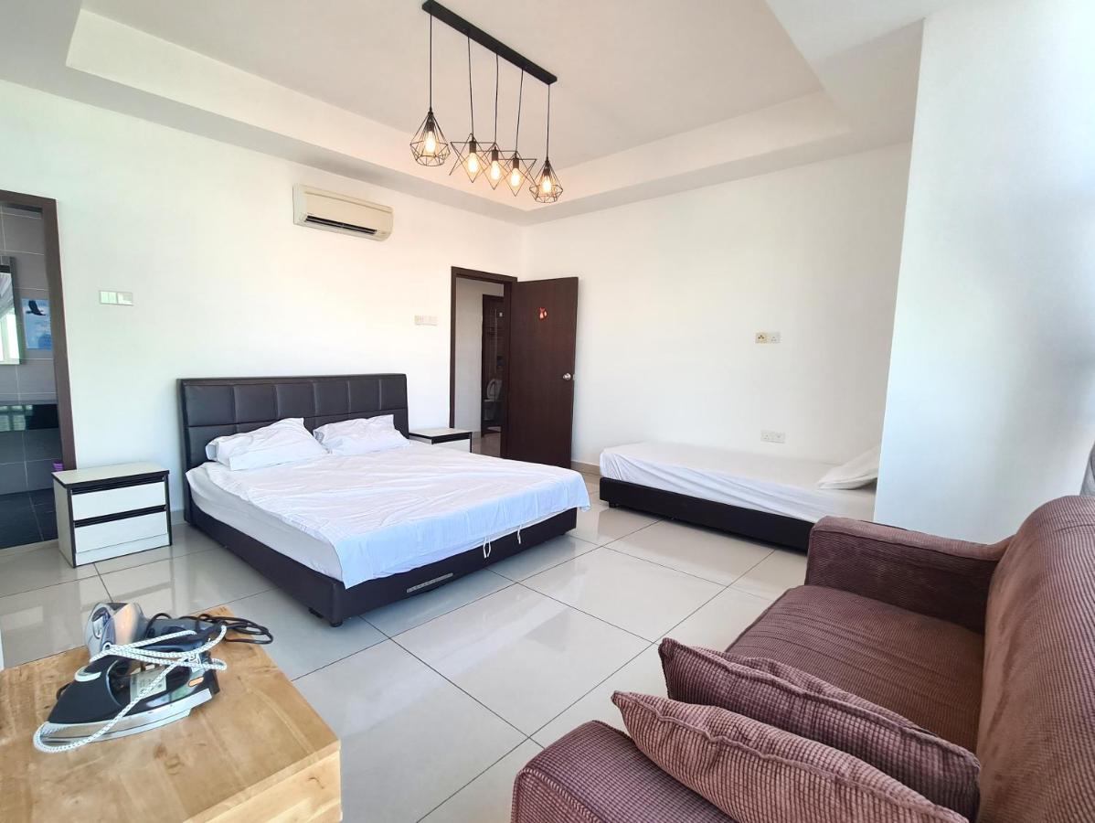 Ksl D'esplanade 4 Bedrooms Dinosaur Water Park View High Floor Free Wifi Ksl City Mall By Gdragon Homestay Apartemen