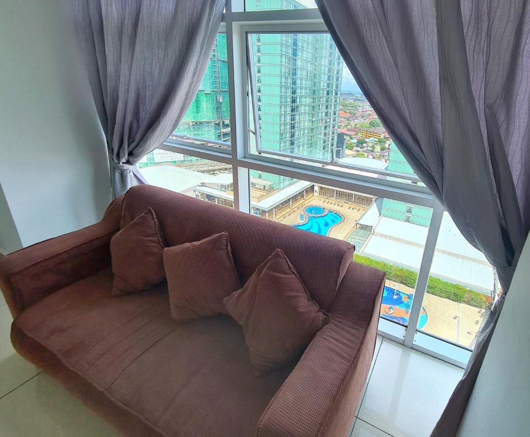 Apartemen Ksl D'esplanade 4 Bedrooms Dinosaur Water Park View High Floor Free Wifi Ksl City Mall By Gdragon Homestay Johor Bahru